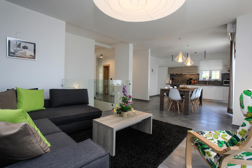 Apartments Fiora Premantura Zewnętrze zdjęcie