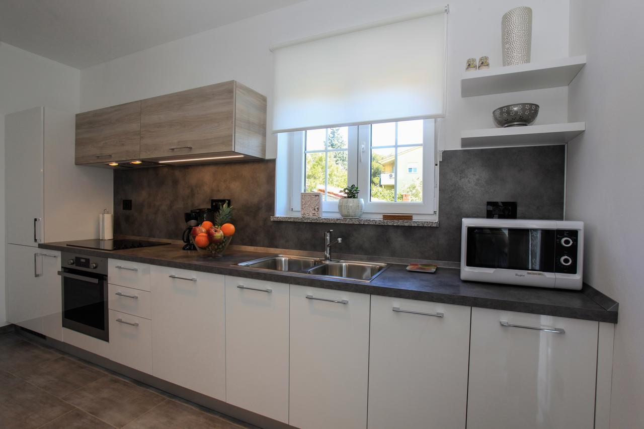 Apartments Fiora Premantura Zewnętrze zdjęcie