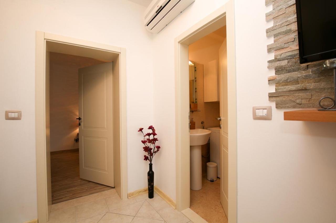 Apartments Fiora Premantura Zewnętrze zdjęcie